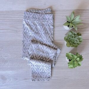 AMERICAN EAGLE hi-rise super soft leggings size M